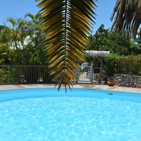 Bungalow La Papaye Bleue Residence Acces Piscine & Plage Saint-Francois  Kültér fotó